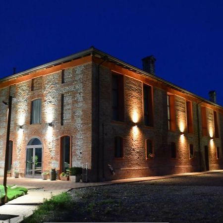 Agriturismo Mascudiera Fiorenzuola d'Arda Bagian luar foto
