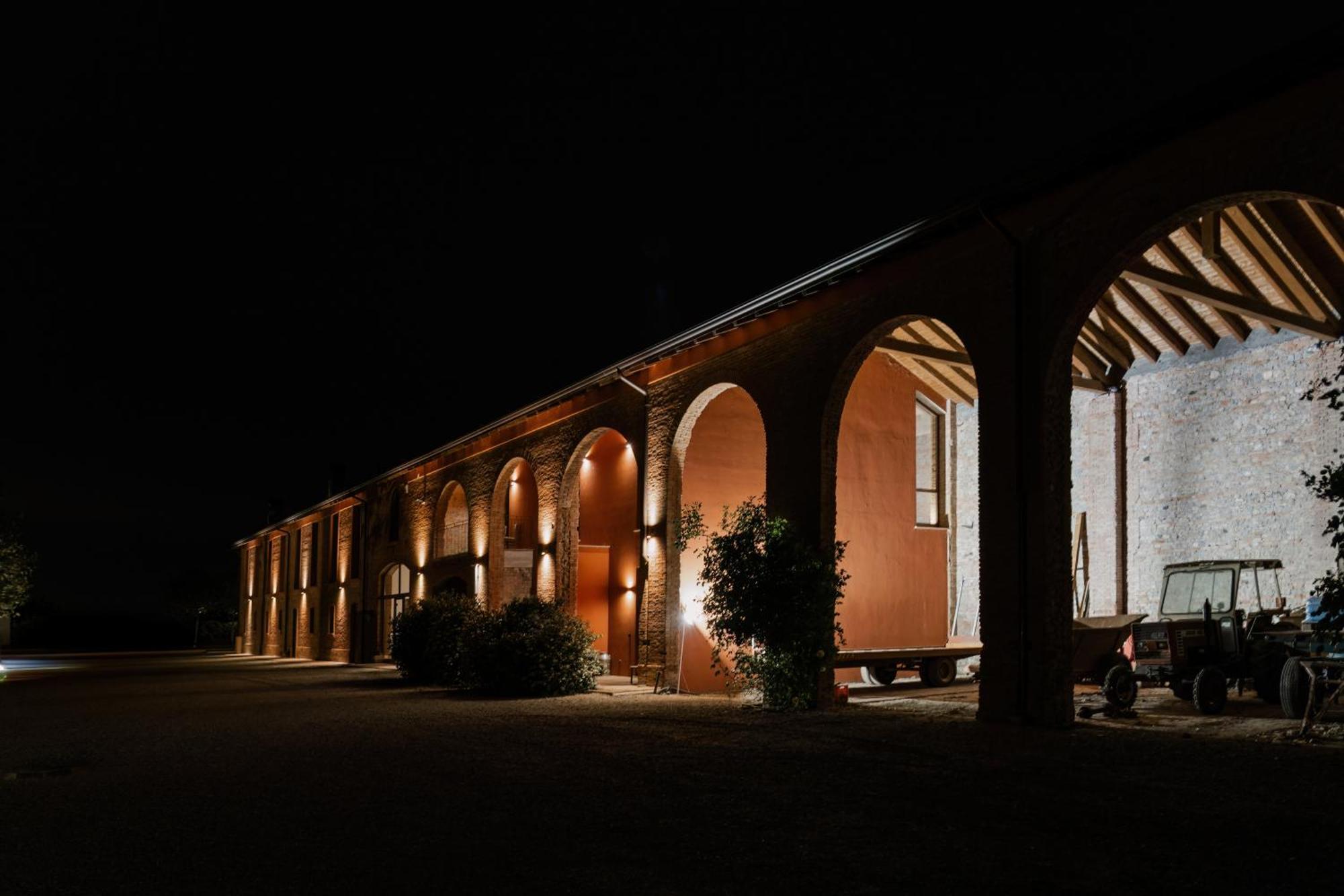 Agriturismo Mascudiera Fiorenzuola d'Arda Bagian luar foto