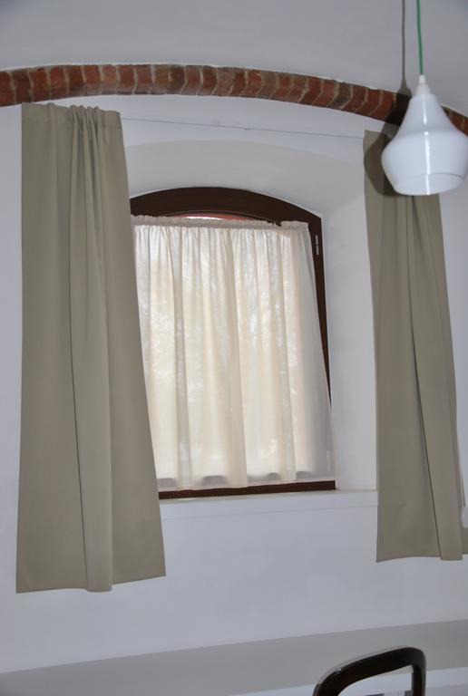 Agriturismo Mascudiera Fiorenzuola d'Arda Ruang foto