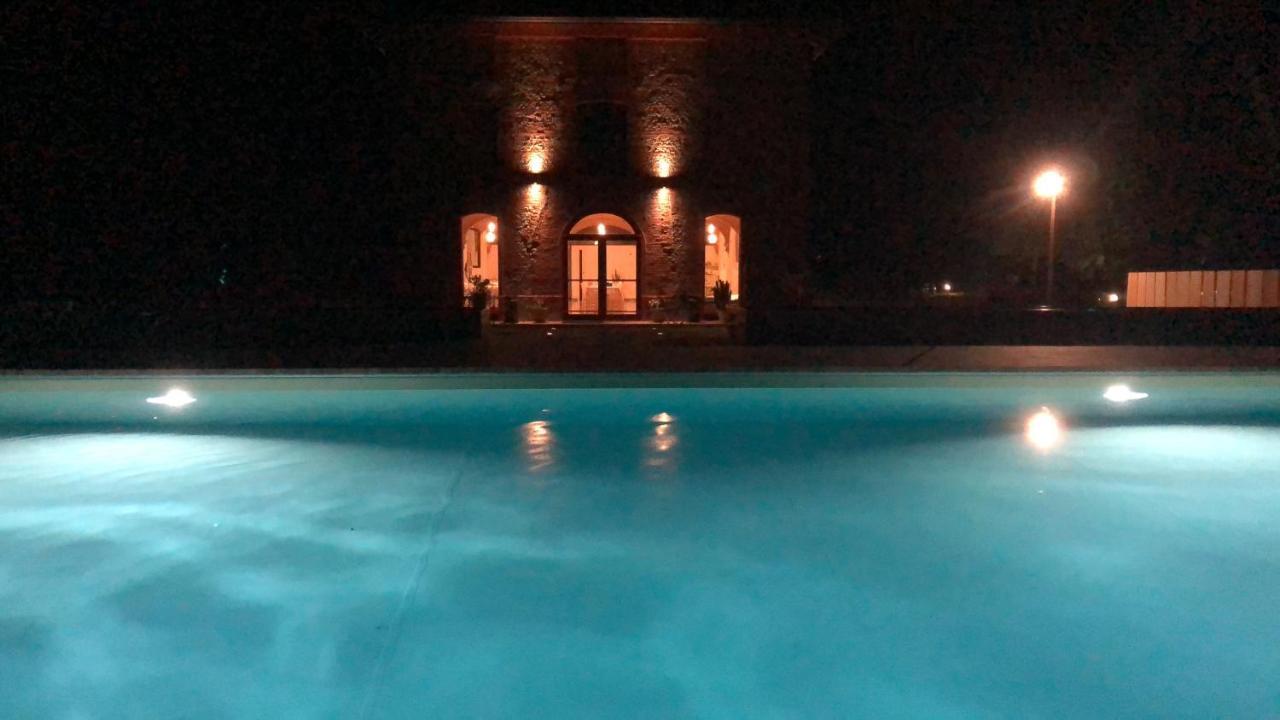 Agriturismo Mascudiera Fiorenzuola d'Arda Bagian luar foto